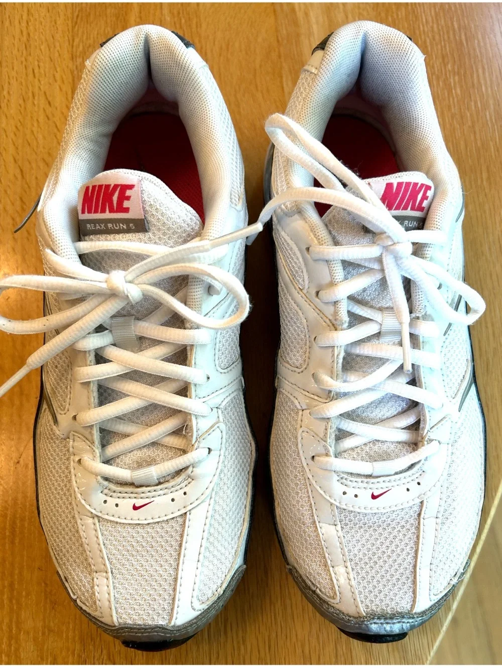 Nike REAX Run 5 Women’s Running Sneakers Shoes -White, Metallic Silver